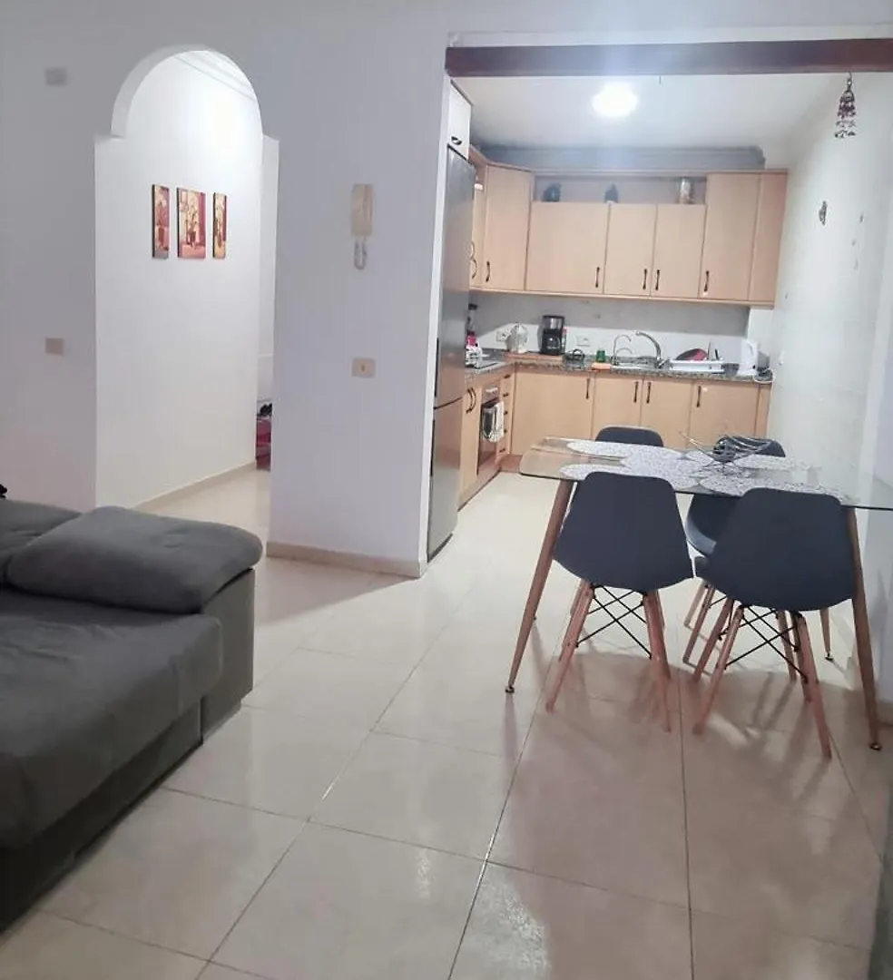 Almar We Go! Habitaciones Privadas En Alcala - Private Rooms - Pieces Privees - In Shared Apartment Maison d'hôtes